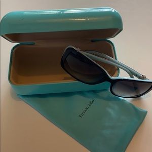 Tiffany & co. rectangle frame sunglasses